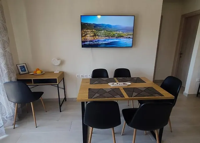 Leks Terra #3 With Private Parking 니키티