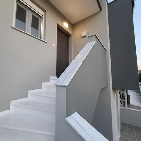 Apartment Leks Terra #3 With Private Parking