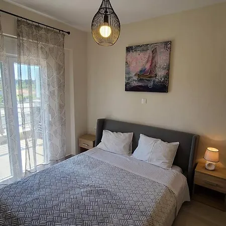 Apartment Leks Terra #3 With Private Parking *